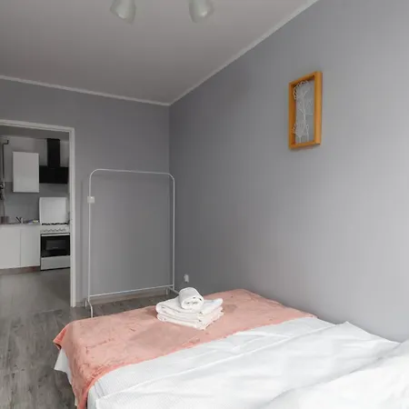 Krucza Standard Daire Wroclaw